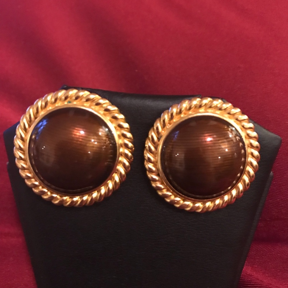 Gold/ bronze button earrings